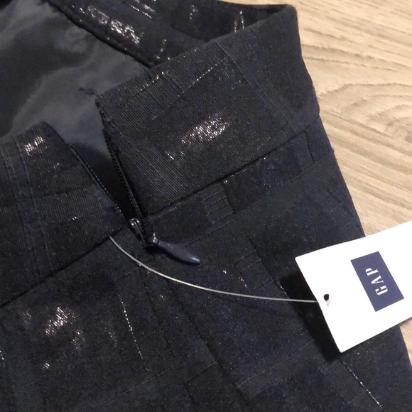 *TWO* GAP skirts. One is BNWT, other is BNWOT. - Picture 5 of 13